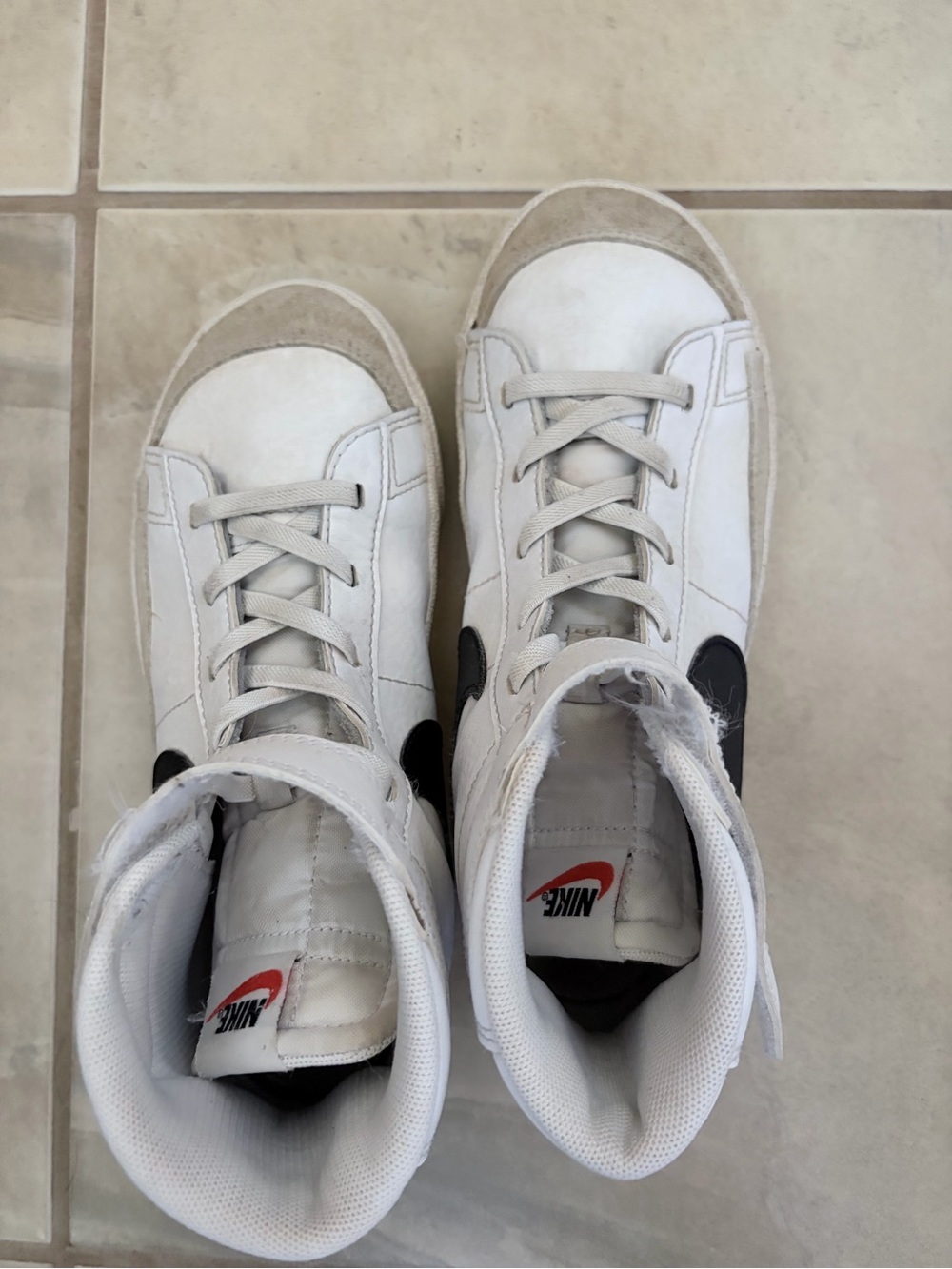 Nike Kids' Blazers with Black Swoosh